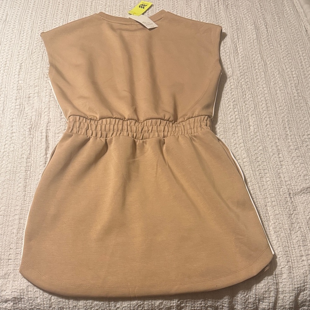 All In Motion Women's Airy Sleek Active Dress Tan Size Small - Picture 2 of 9